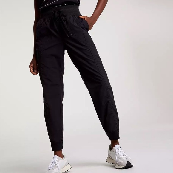 EUC CALIA Women's Effortless Nyluxe Jogger M - Picture 1 of 6